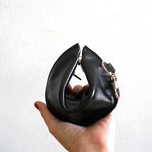 Monedero, Monedero con forma de galleta de la suerte, el regalo perfecto, cartera de cuero, cuero negro