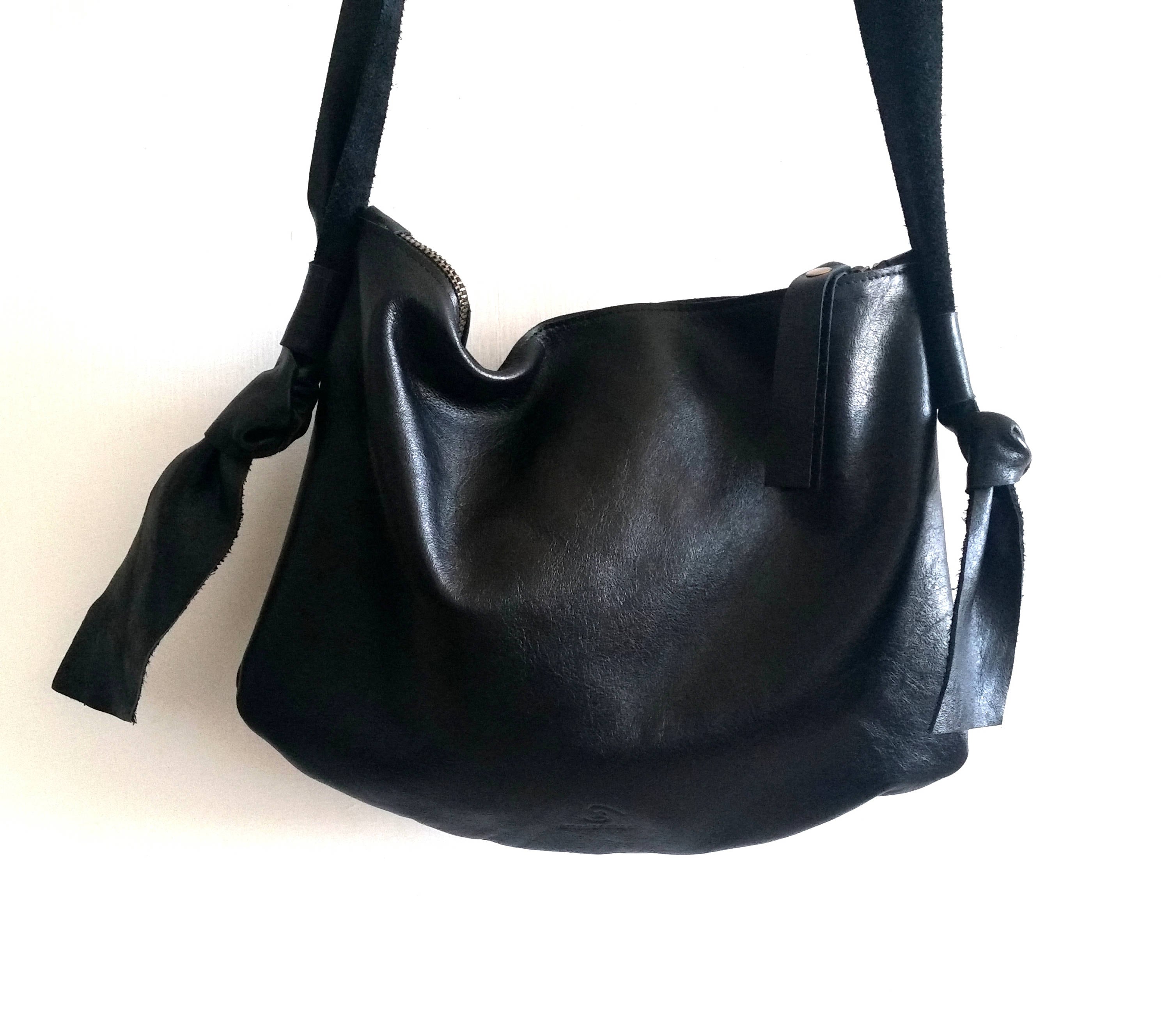 【SATIIIZ】Beckins Leather Crossbag Black Leather Bag, Cross Bady Bag, - Etsy