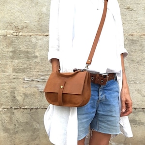 Small brown leather bag, Crossbody Bags image 1