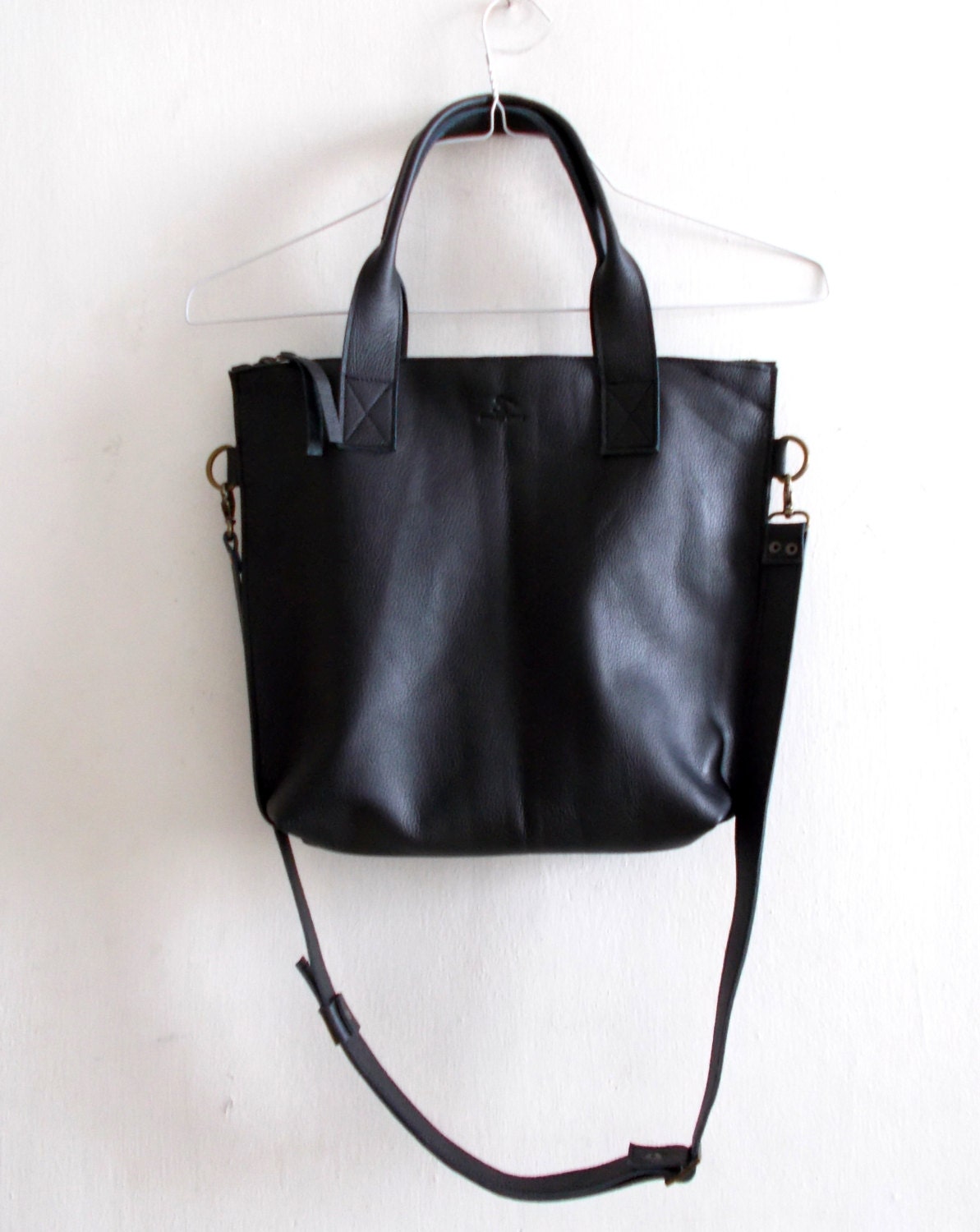 black tote crossbody bag