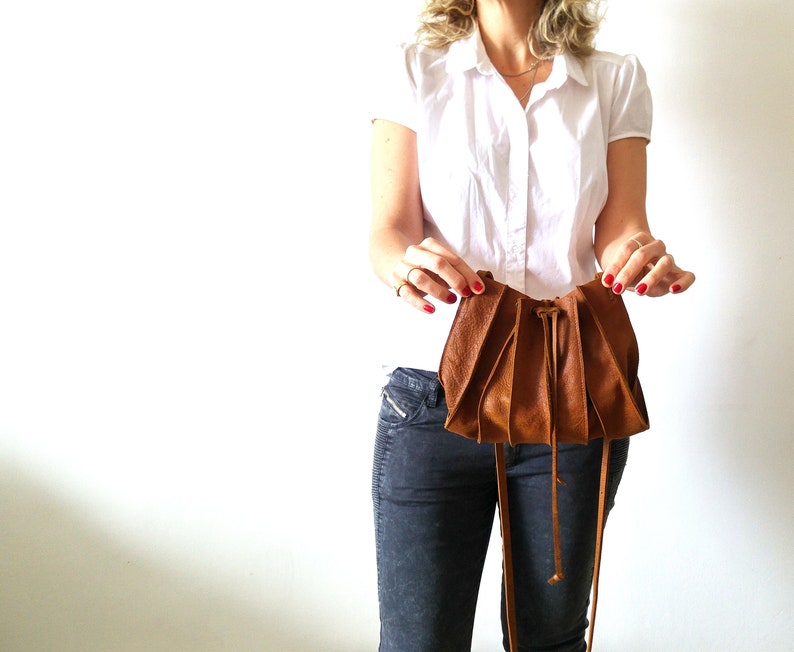 Bucket bag Brown leather crossbody bag gift for her accordion bag image 6