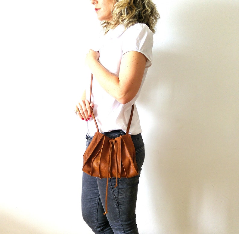 Bucket bag Brown leather crossbody bag gift for her accordion bag image 5