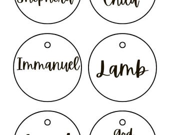 Etiquetas de regalo de Navidad con los nombres de Cristo