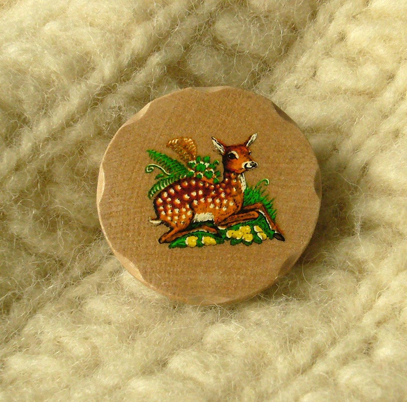 fawn and fern wooden brooch image 1