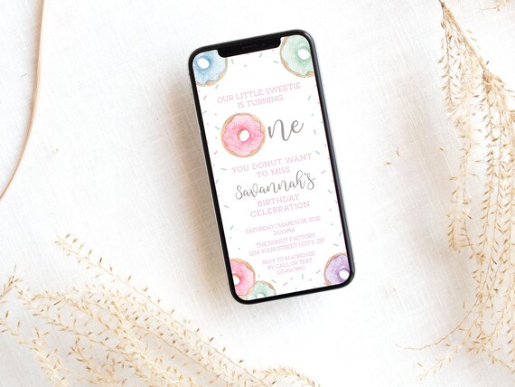 EDITABLE Donut Party Smart Phone Invitation | Text Message Invite | Fully Editable Text | Edit in Corjl, Download, and Send! Il_570xn