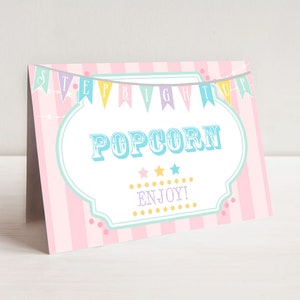AFDRUKBARE pastel circus/carnaval buffet/voedselkaarten-roze strepen | Plaats- of naamkaartjes | Tekst bewerken in de Corjl Design-app