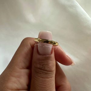 Anillo Fidget Spinner con Diamantes Facetados y Martillados - Alivio de la Ansiedad y el Estrés - Bañado en Oro de 18k - Anillo Minimalista - Anillo Llamativo - Anillo Apilable