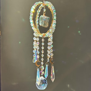 Crystal Suncatcher | Crystal Prism Window Décor, Boho Hanging Ornament, Spiritual Light Catcher, Gifts for Women, Aurora Suncatcher