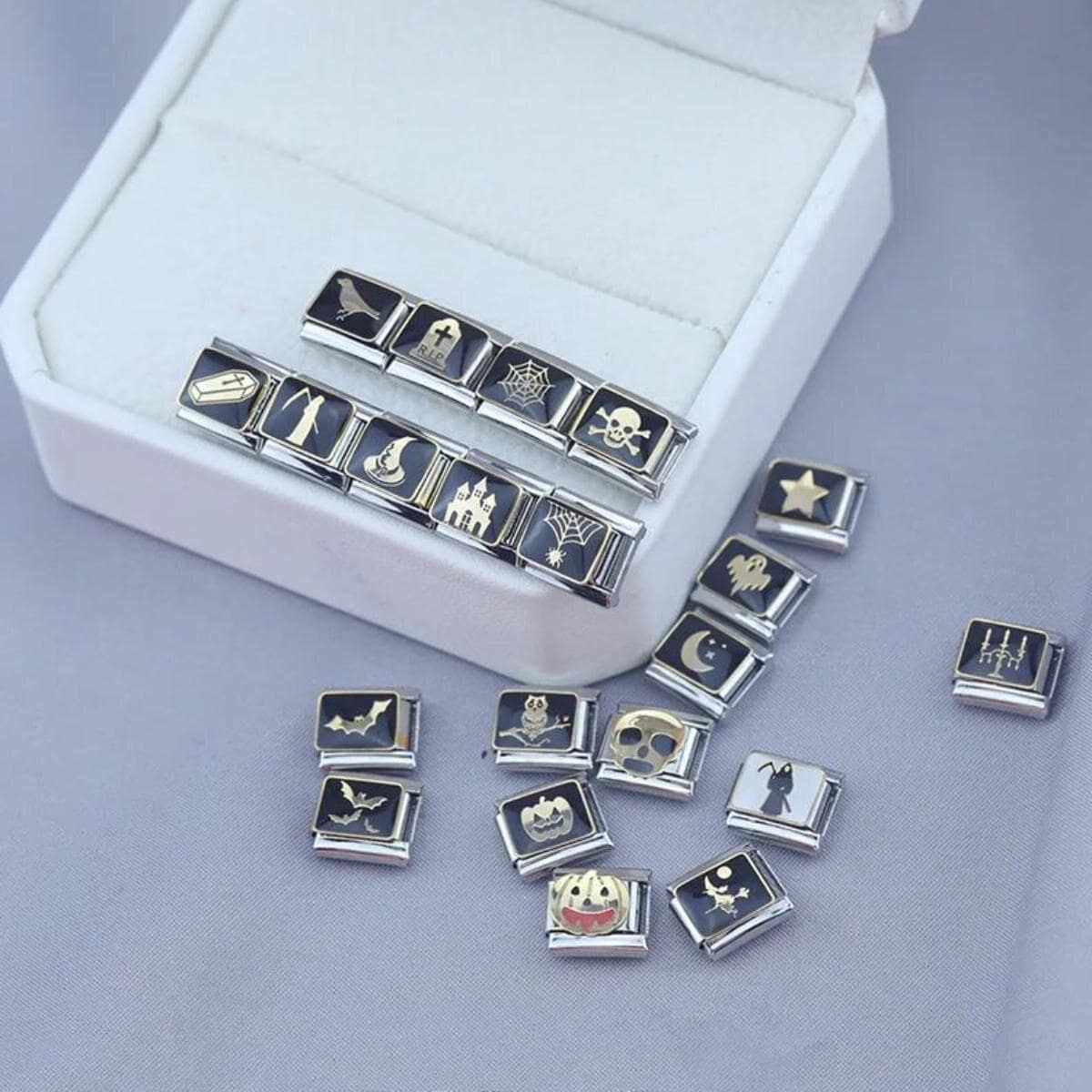 Dark Y2K Series Italian Charms, Gothic Charms for bracelet, 9mm Links Bracelet, Halloween aesthetic, Skulls/Stars/Moon