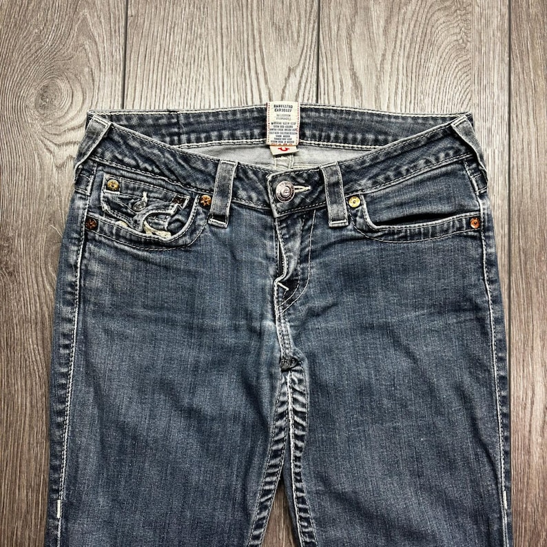 True Religion Straight Leg Jeans Womens 28 Blue Medium Wash Low Rise Made in USA image 4
