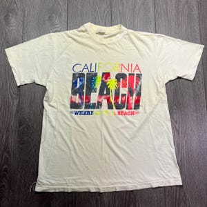 Vintage California Beach 1980s Graphic T Shirt Medium M Beach Palm Tree Nature Single Stitch Surf