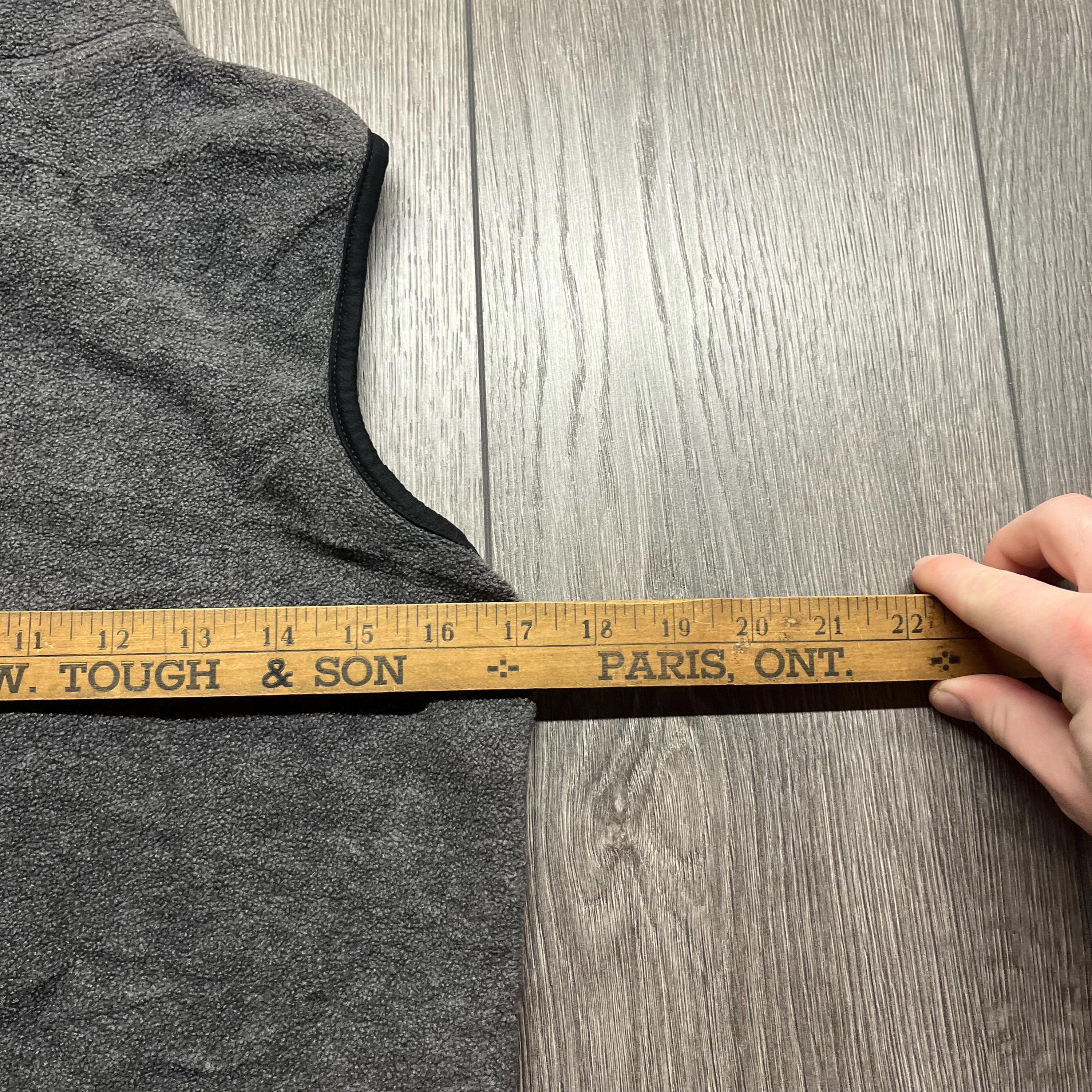 ヴィンテージ トロント ラプターズ 1990 年代 NBA ベスト 刺繍入り