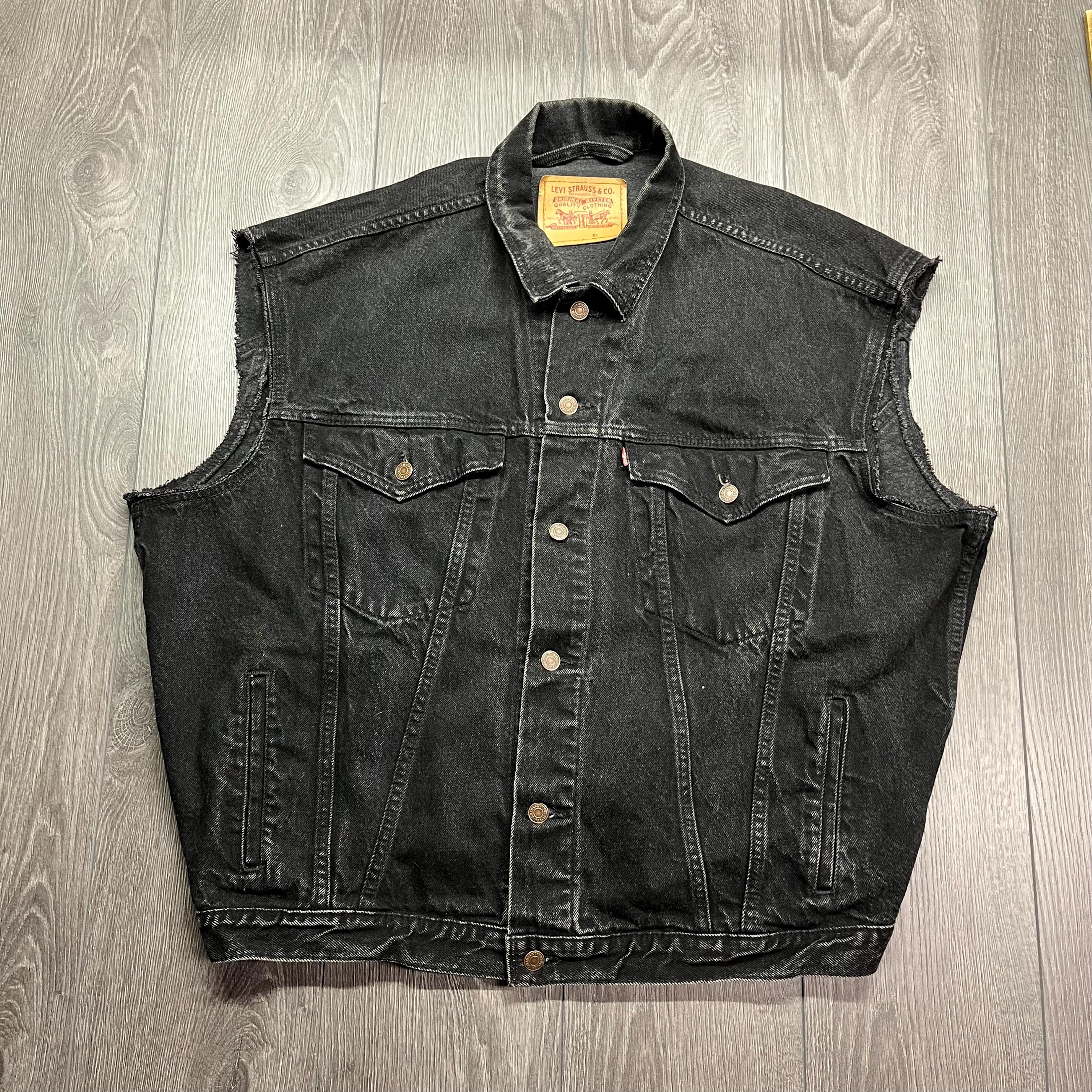 超人気新品 Black Etsy - Vest Denim Levis ジャケット・アウター