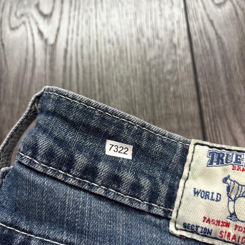 True Religion Straight Leg Jeans Womens 28 Blue Medium Wash Low Rise Made in USA image 9