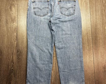 Levis 550 38x30 Relaxed Fit Mens Jeans Light Wash Denim Y2k Distressed 5-Pocket