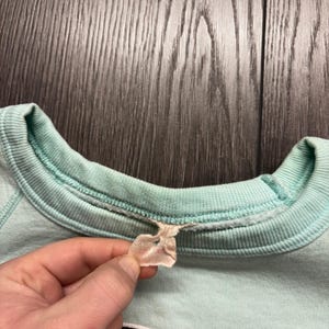 Vintage Mickey Mouse Niagara Falls Canada Sweatshirt Raglan Small 22x23 image 4