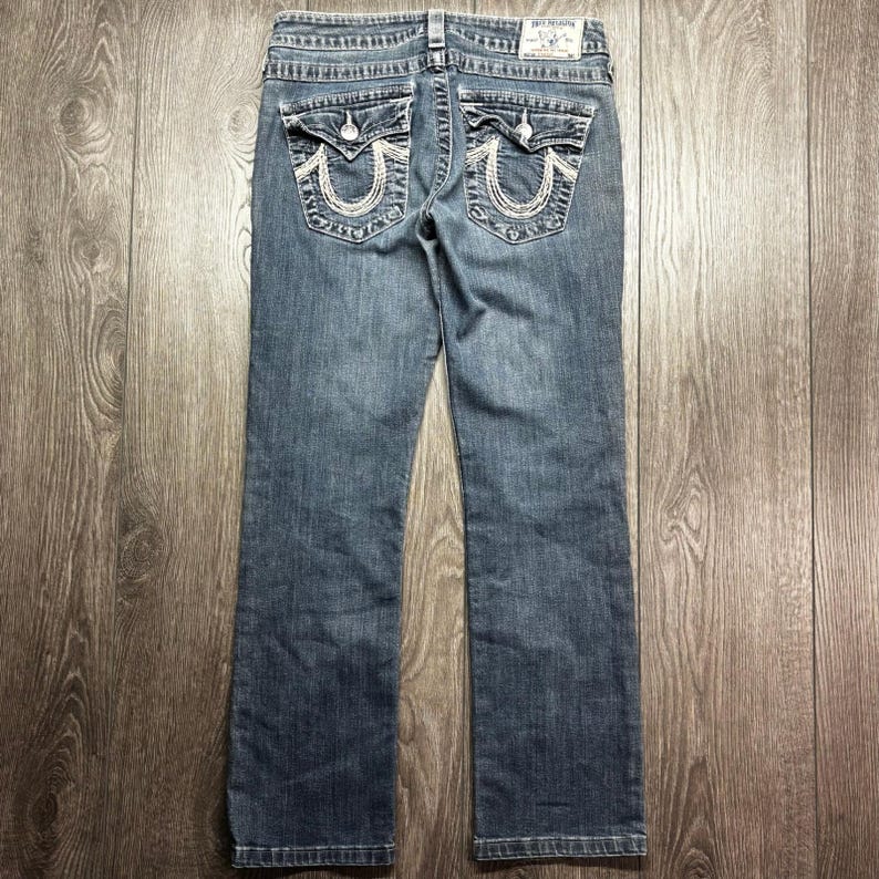 True Religion Straight Leg Jeans Womens 28 Blue Medium Wash Low Rise Made in USA image 1