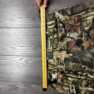 Yukon Gear 36 x 30 Mossy Oak Real Tree Camo Cargo Pants Vintage Y2K Large image 6