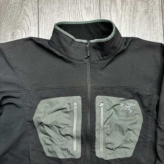 Arcteryx Epsilon AR Jacket Mens Medium Black Soft Shell Full Zip