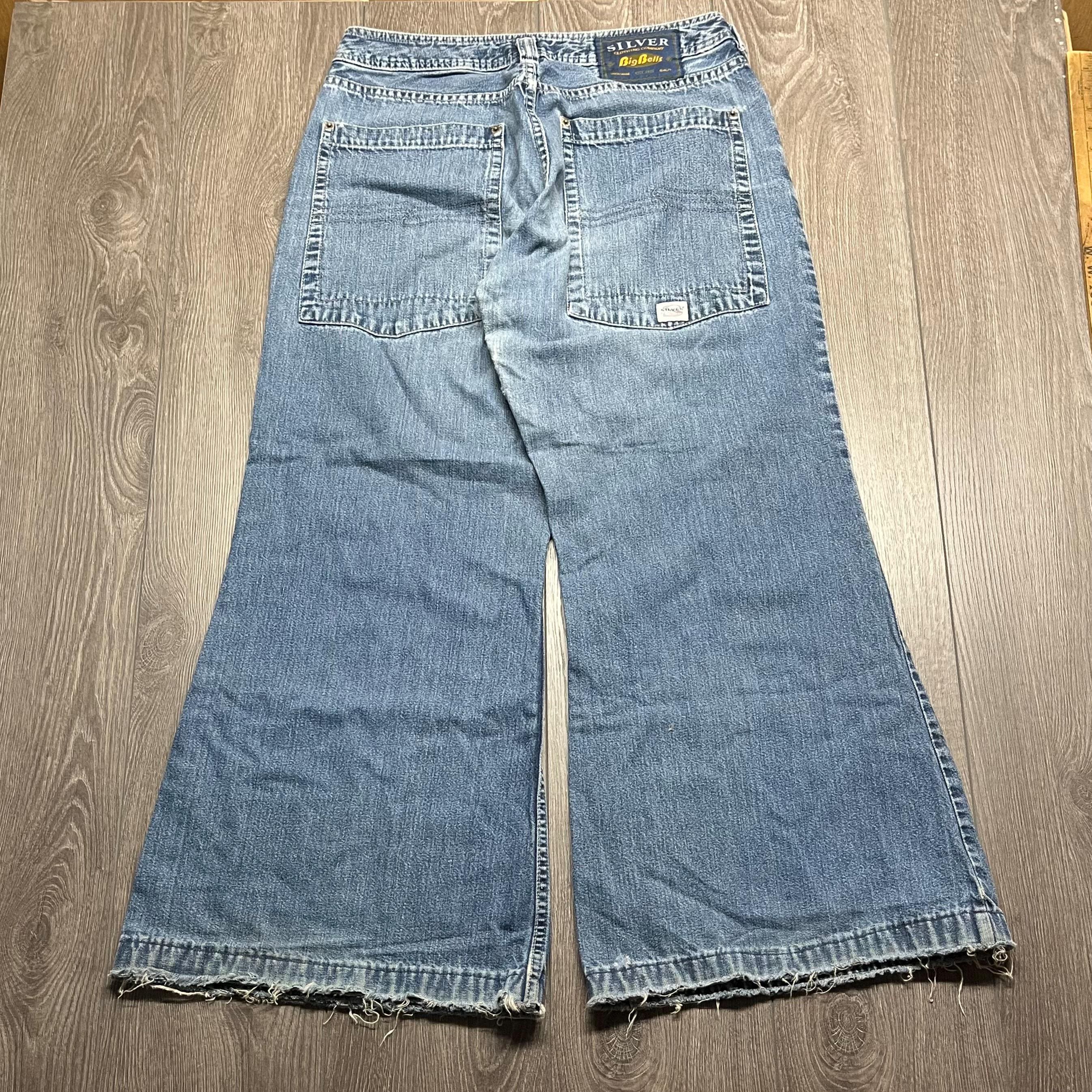 Vintage Silver Big Bell Bottom Wide Leg Skater Jeans 32 X 32