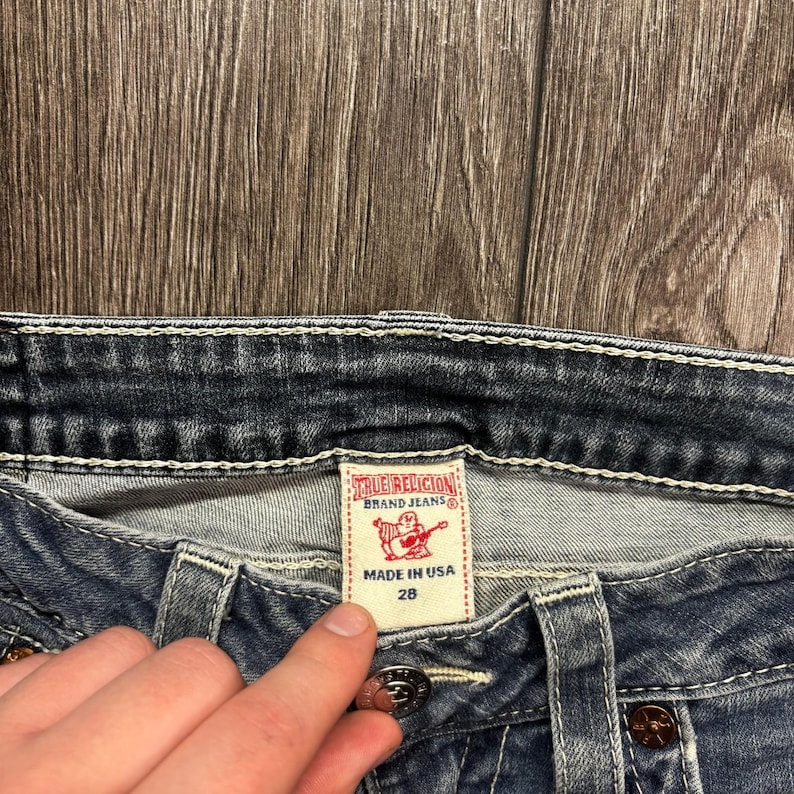 True Religion Straight Leg Jeans Womens 28 Blue Medium Wash Low Rise Made in USA image 5