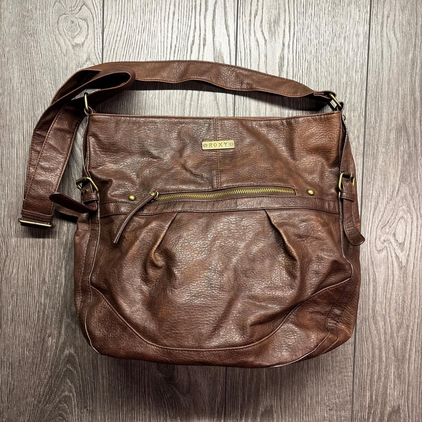 バッグ brown y2k leather bag Y2k Roxy Brown Vegan Leather Crossbody Messenger Bag Adjustable