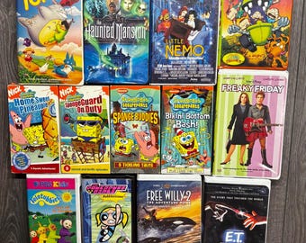 Kindheit VHS Totoro Haunted Mansion Nemo Rugrats Sponge Bob Freaky Freitag Powerpuff Teletubbies Et