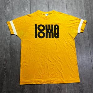Vintage Iowa State Hawkeyes Champion Blue Bar Hemd 1980er Jahre Gelb Tee large L True Vintage Collegiate Spiegel
