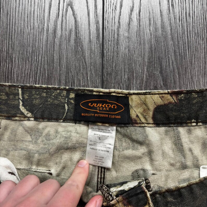 Yukon Gear 36 x 30 Mossy Oak Real Tree Camo Cargo Pants Vintage Y2K Large image 3