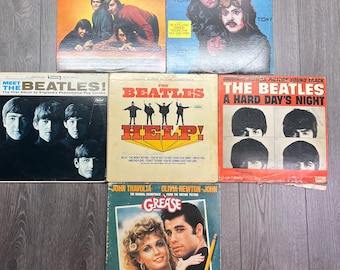 Discos de vinilo de rock LP The Monkees Tuneweavers Meet the Beatles Help A Hard Days Night Grease Banda sonora