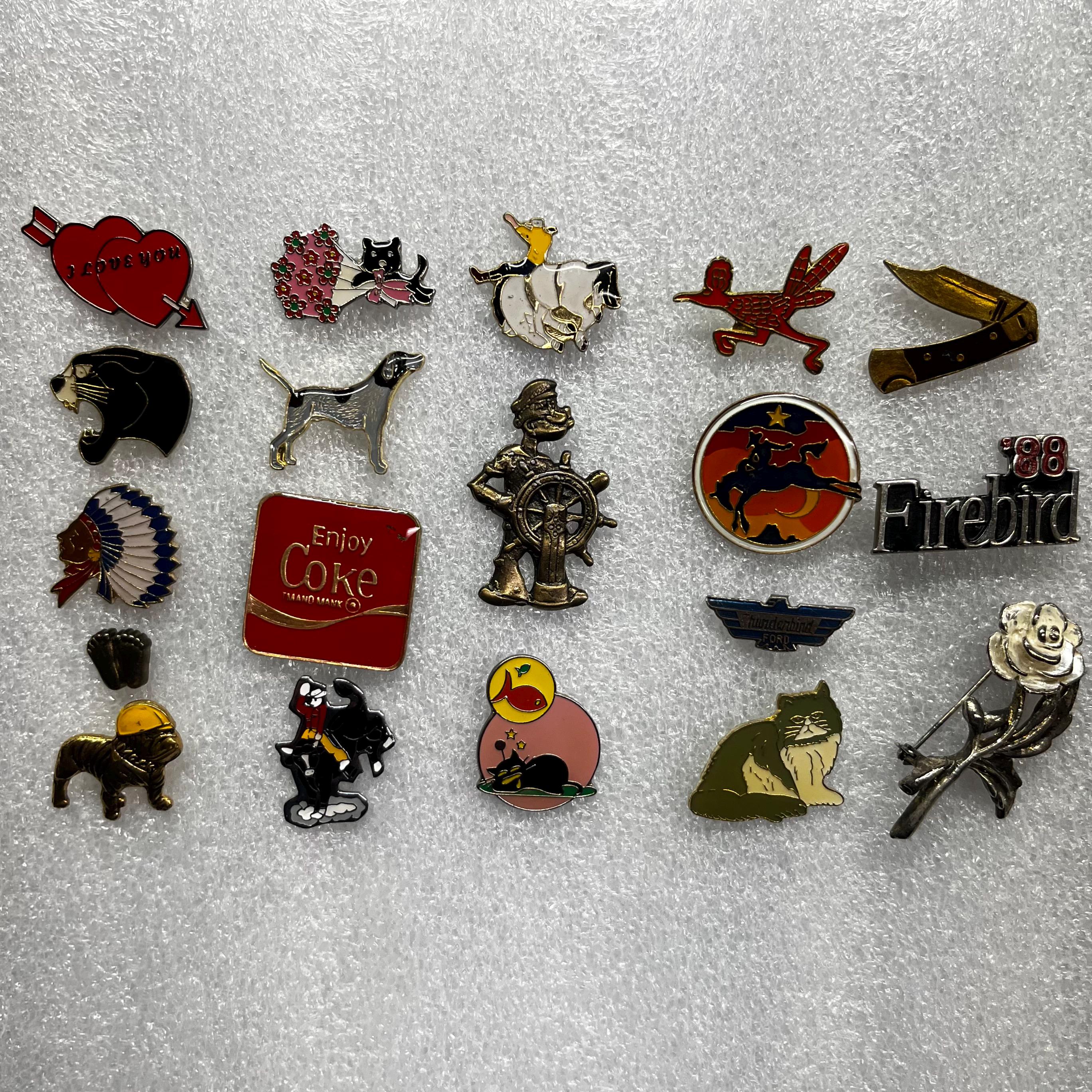 Vintage pins - Etsy 日本