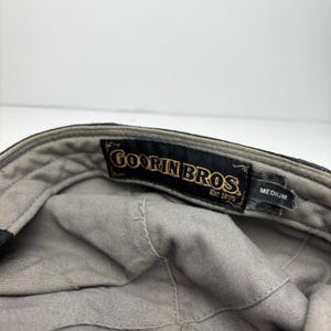 Casquette plate noire à fines rayures pour homme Goorin Bros, chapeau lierre avec écusson brodé, taille moyenne image 5