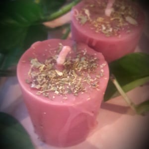 Velas rituales cargadas de frutos del útero: dos (2) velas votivas de mezcla de soja Fertilidad, crecimiento, embarazo, creación
