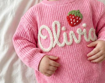 Suéter personalizado para bebé / Bordado a mano con nombre de fresa / Traje para primer cumpleaños