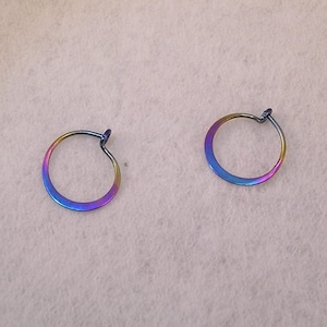 Tiny Sleeper Hoop earrings in Rainbow Niobium