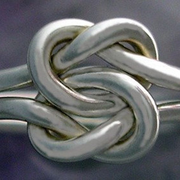 Heavy 10 Gauge Double Love Knot Ring in Sterling Silver