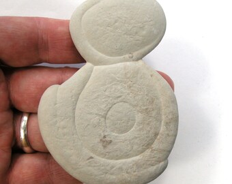 DVH Fairy Stone Concretion Goddess Rock 92x65x8mm (5538)