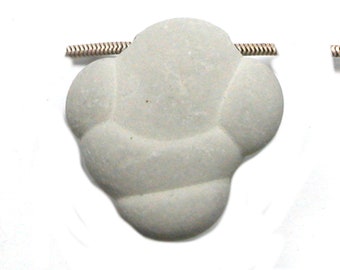 DVH Fairy Stone Concretion Bead Pendant Goddess Rock Quebec 36x35x16 (4309)