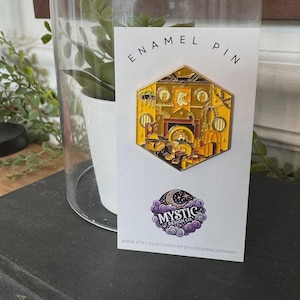 Wizard House -Wizards Pin - Yellow Theme - Wizard School - Pin