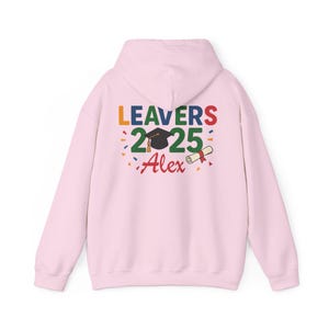 Koszulka Leavers z personalizowaną bluzą z kapturem unisex, prezent na ukończenie szkoły, świętowanie osiągnięć, spersonalizowany rok i imię