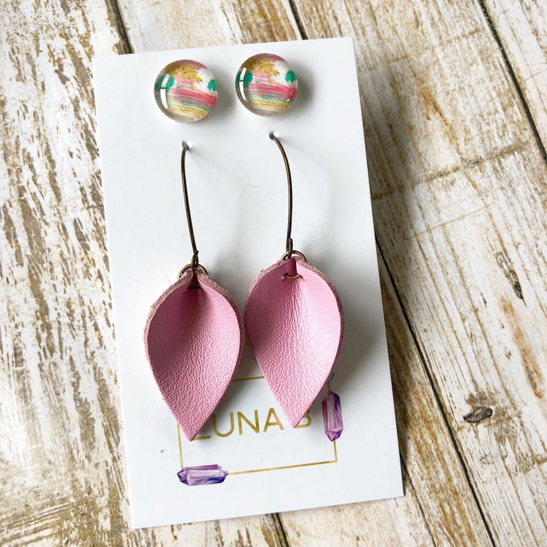 Pink Leather Petals Gift Set Graphic Studs