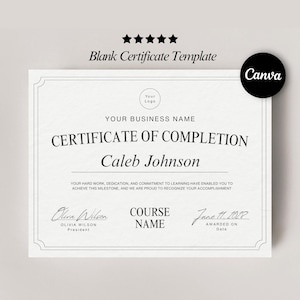 以下が含まれることがあります： 「Blank Certificate Template」と「Canva」のテキストが入った白紙の証明書テンプレート。証明書には、会社名、修了証明書、受取人の名前、コース名、日付のフィールドが含まれています。
