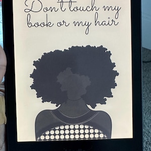 かわいい黒人の女の子 | Kindle ロック画面 | 私の本や髪に触れないでください | Kindle Paperwhite | Kindle スクリーンセーバー | Kindle アクセサリ