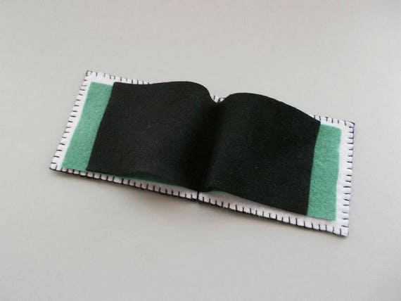 Gardien à Laiguille Avec Applique Chat Blanc Et Petites