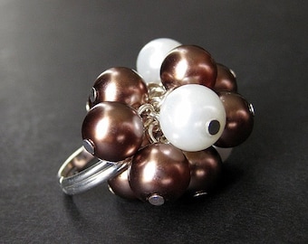 Cocktail Ring - Cluster Pearl Ring in Mauve Maroon and White. Handmade Jewelry.
