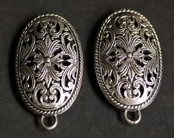 Twee (2) Vikingbroches. Zilveren schort pinnen. Fretwork schildpad broche set. Schouderbroches. Noorse sieraden. Historische Renaissance-sieraden.