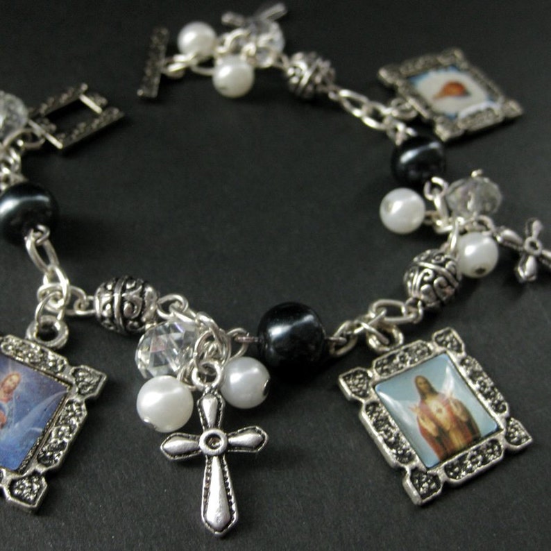 Religious Bracelet. Christian Bracelet in Navy Blue and Silver Etsy India