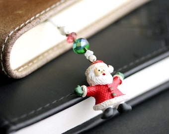 Santa Bookmark. Red and Green Beaded Bookmark. Christmas Bookmark. Book Decor. Library Decor. Handmade Bookmark. Holiday Book Charm.