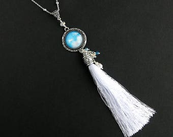 Dandelion Tuft Tassel Necklace. Dandelion Necklace. Blue Necklace. White Tassel Necklace. Silver Necklace. Handmade Necklace.