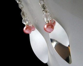 Beaded Earrings. Silver Dangle Earrings with Pink Pearls. Silver Earrings. Long Earrings. Handmade Earrings.